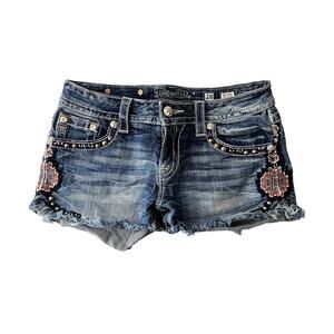 Miss Me Embroidered Tribal Studded Fringed Sexy Looking Jean Shorts Women's 28
